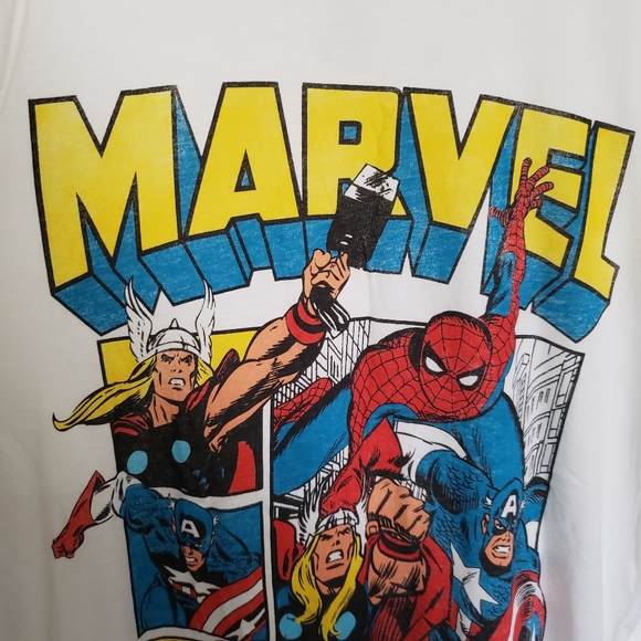 Marvel Graphic White Muscle Tank Top - Picture 7 of 7